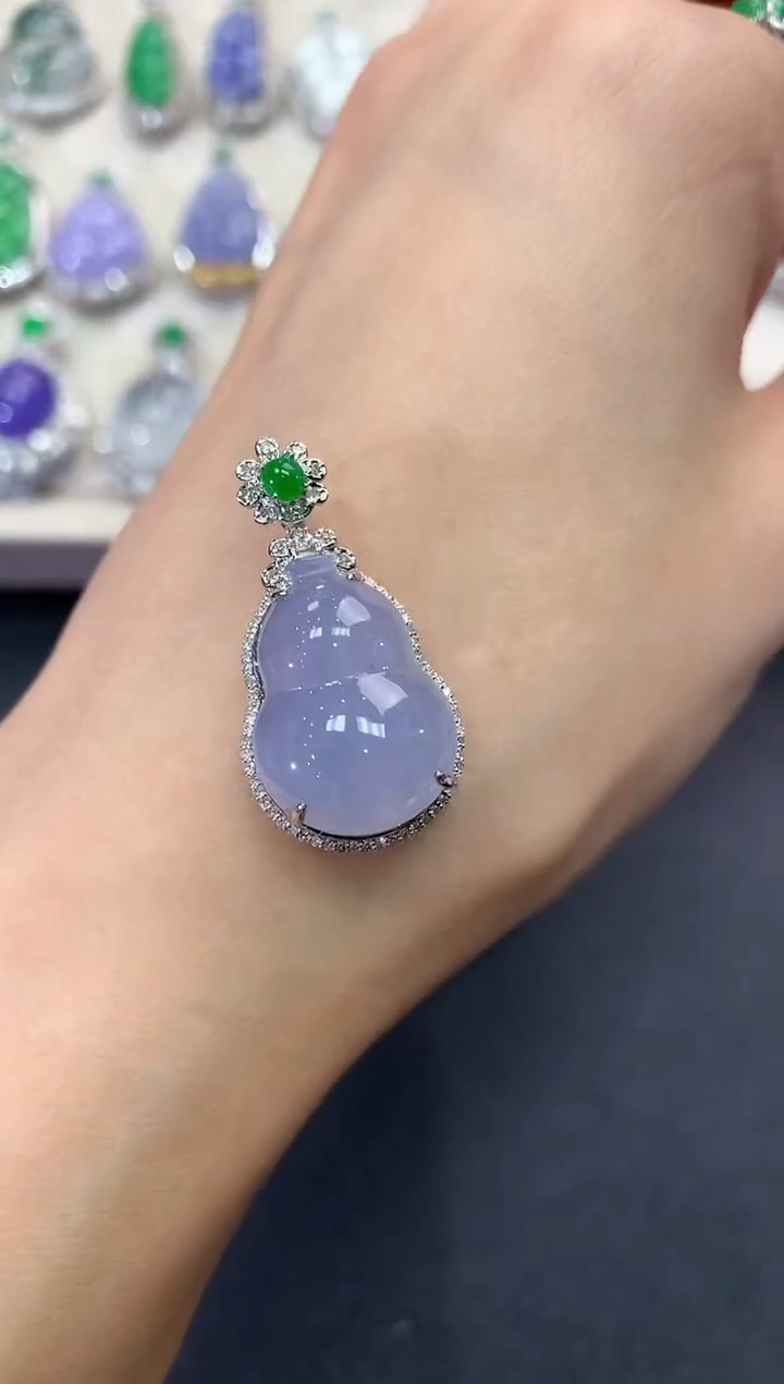 【闪购商品】翡翠吊坠(不含链)18K金镶嵌a46紫货有色差