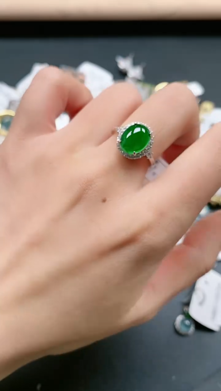 【闪购商品】翡翠戒指银S925镶嵌111111