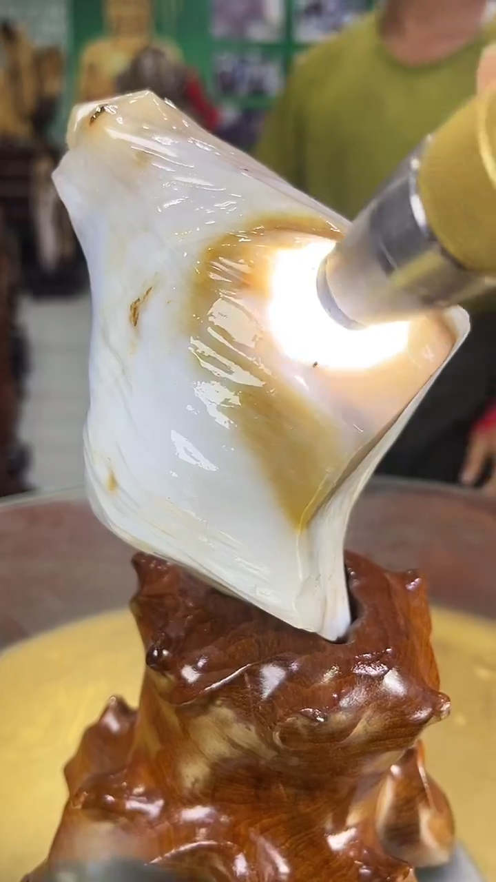 缅甸天然树化玉摆件