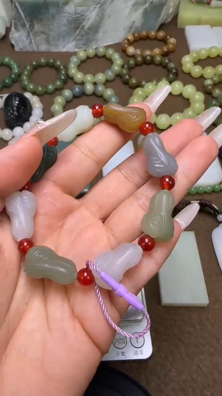 手串未镶嵌和田玉手串