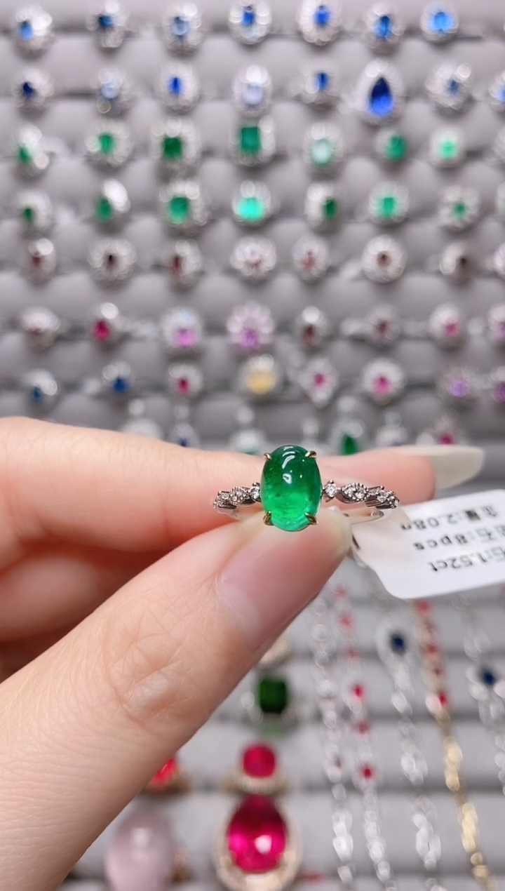 【闪购商品】祖母绿18K金戒指18K金镶嵌.