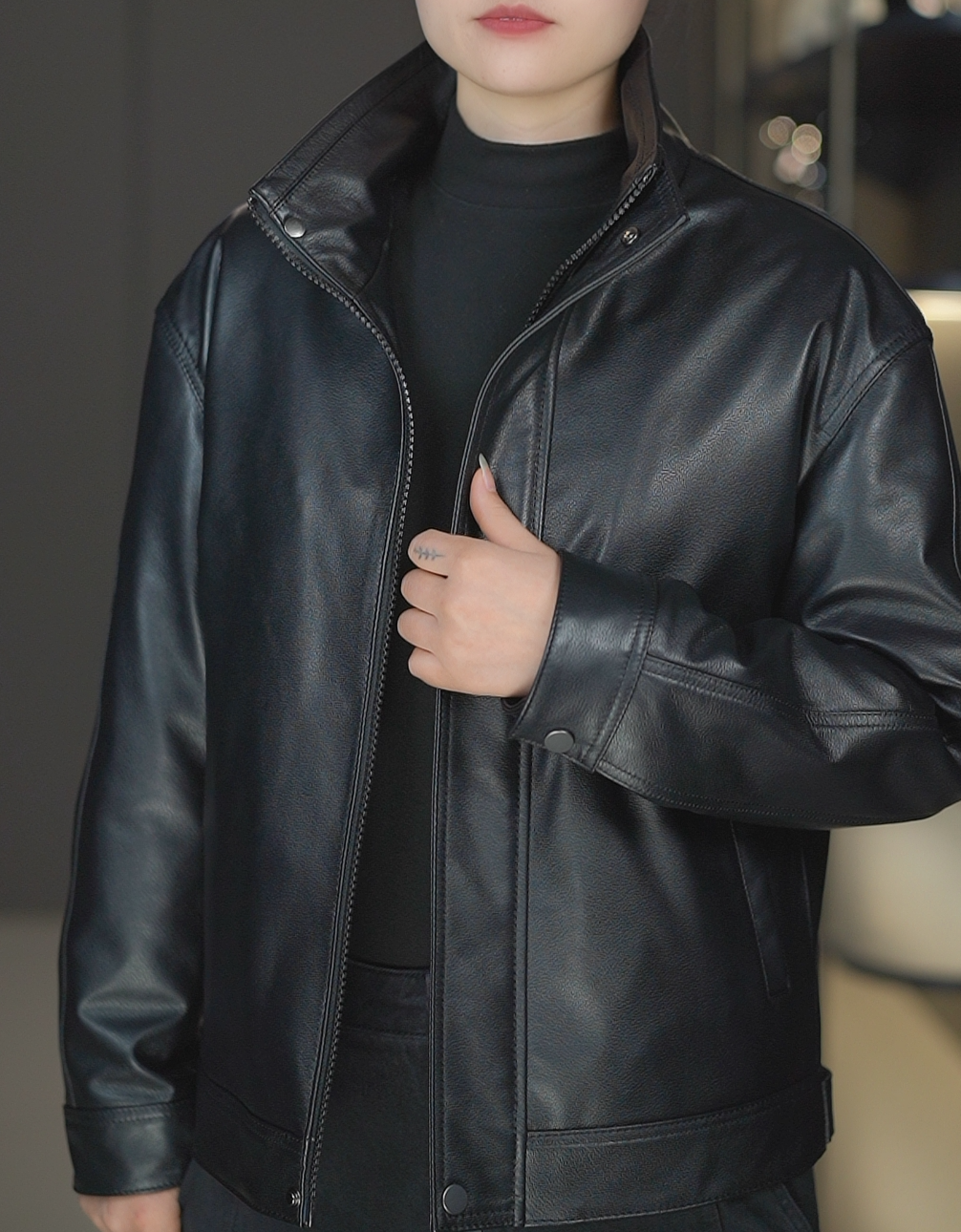 682-N男士25新款休闲海宁真皮牛皮皮衣新国标90鹅绒服立翻领夹克