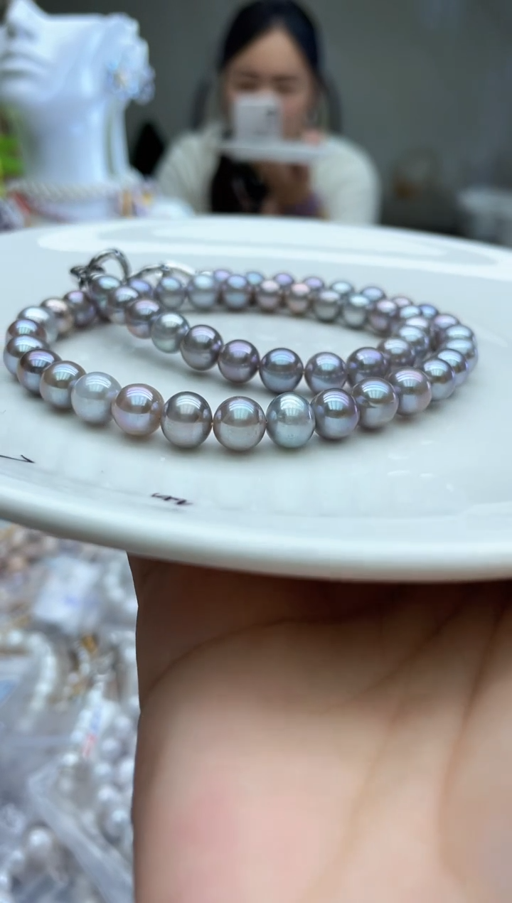 会色项链         8mm