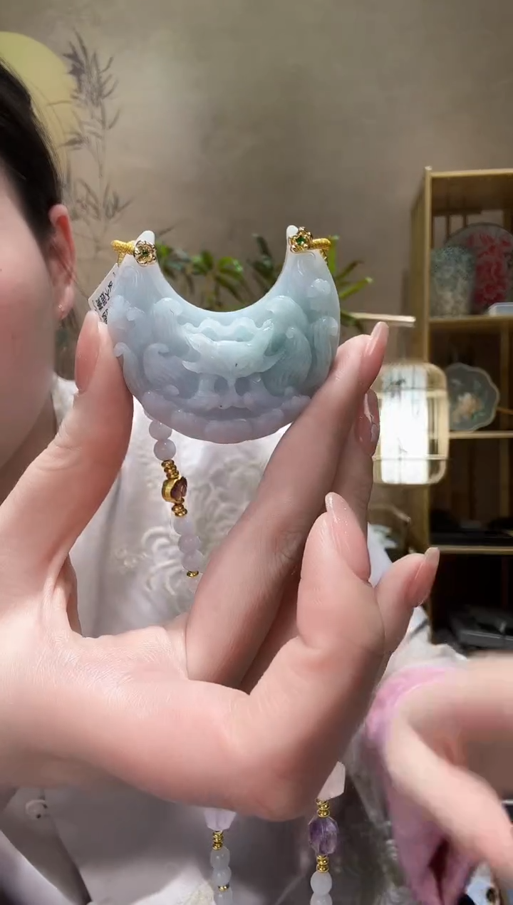 【闪购商品】翡翠颈饰未镶嵌吊坠