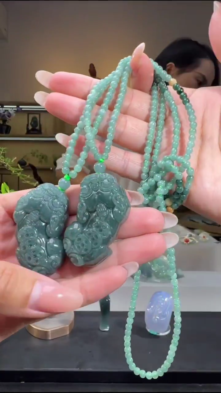 吊坠(赠链)未镶嵌翡翠貔貅（多样性发其一对）