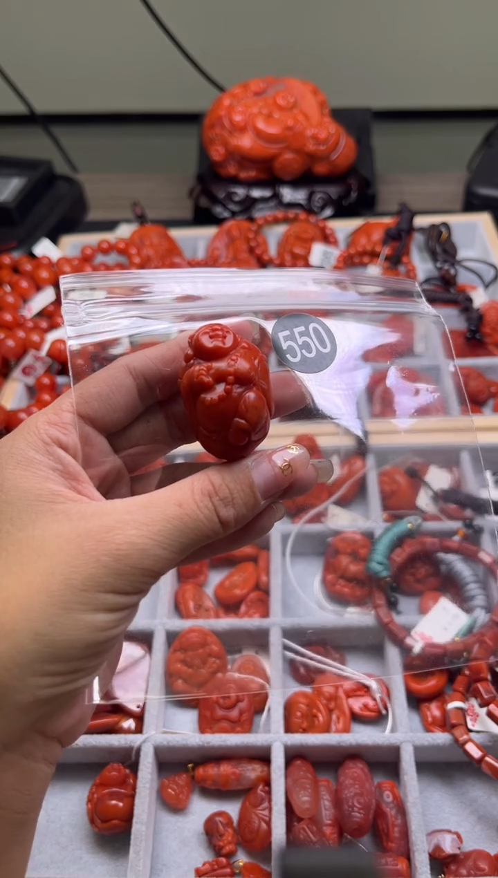 【闪购商品】南红玛瑙珠宝奇石未镶嵌550