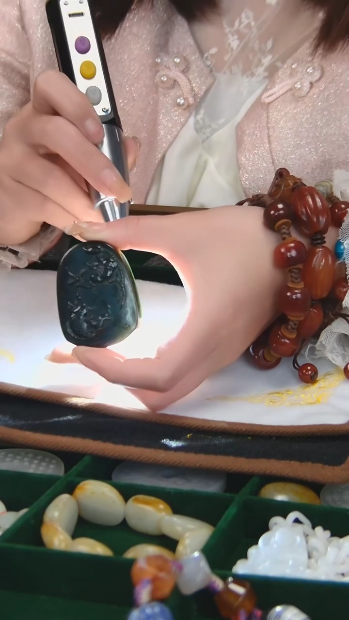 【闪购商品】和田玉（糖玉）颈饰未镶嵌和田玉