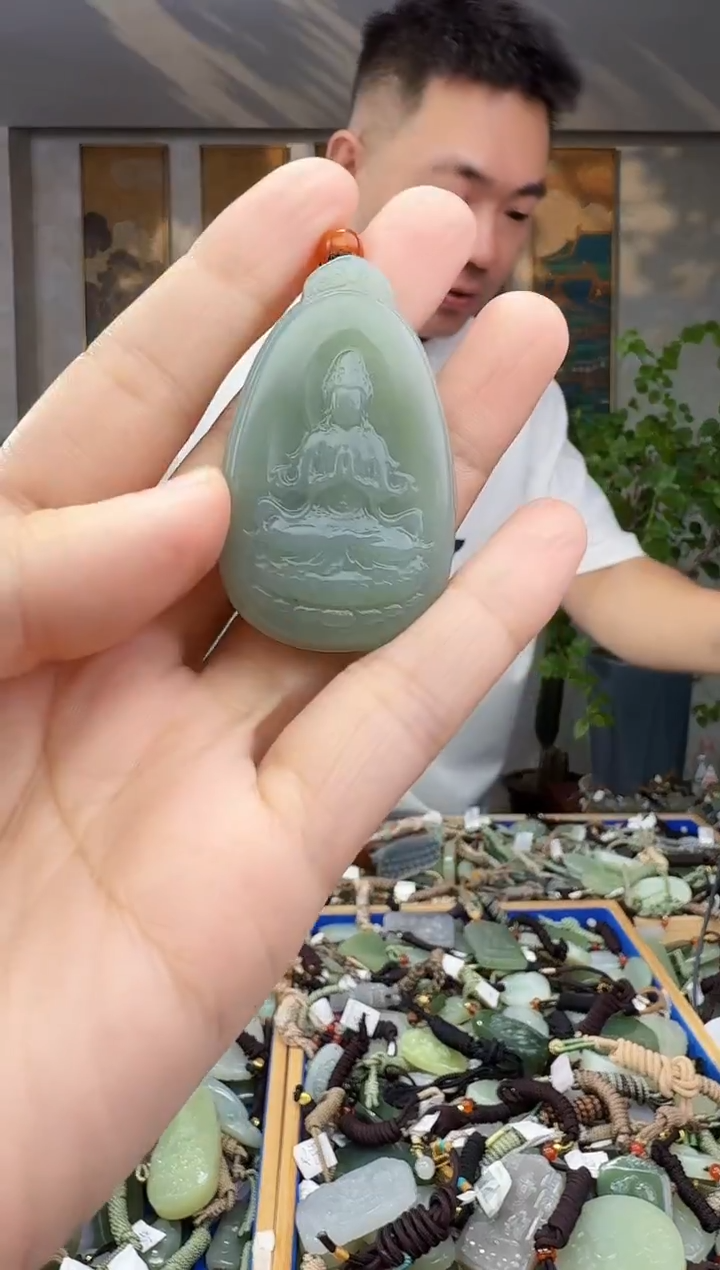 未镶嵌和田玉挂件拍一发一