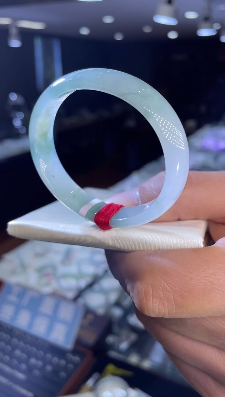 未镶嵌手镯翡翠贵妃52