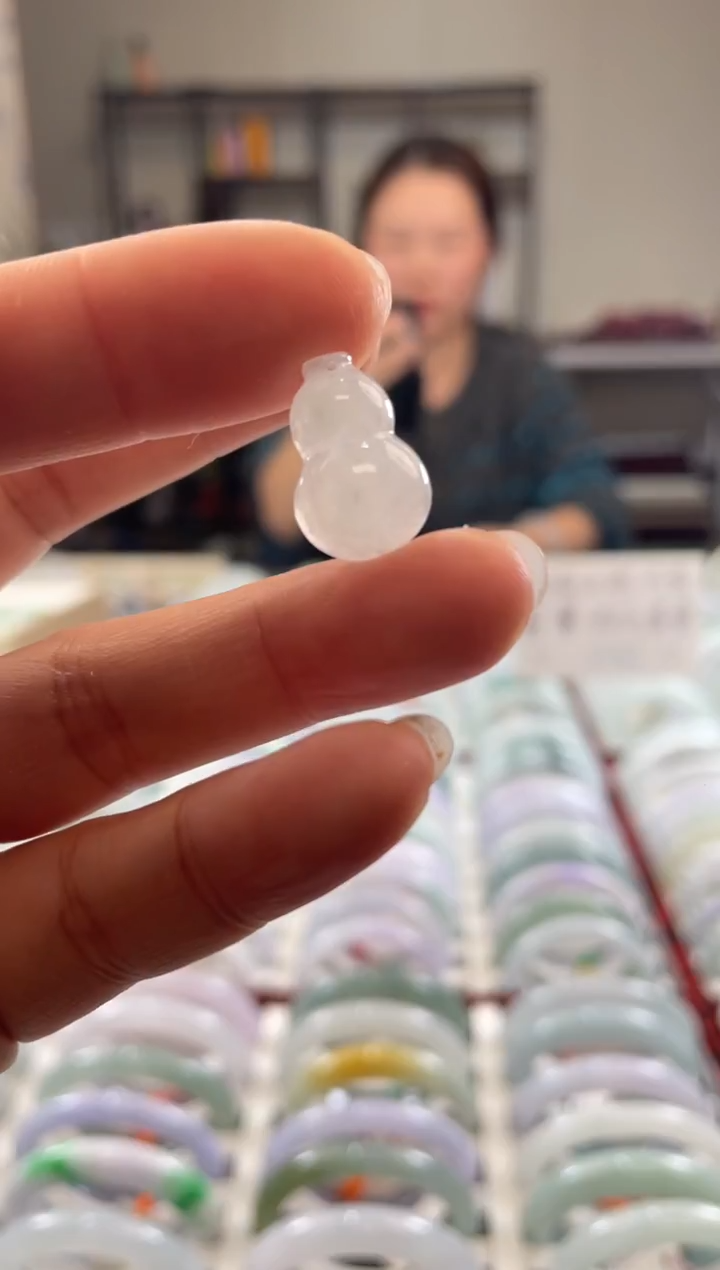 颈饰未镶嵌翡翠多样性发一