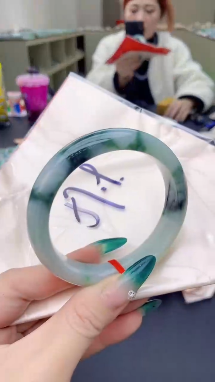 【闪购商品】翡翠手镯未镶嵌0296760896