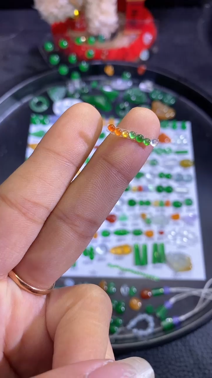 未镶嵌挂件翡翠蛋