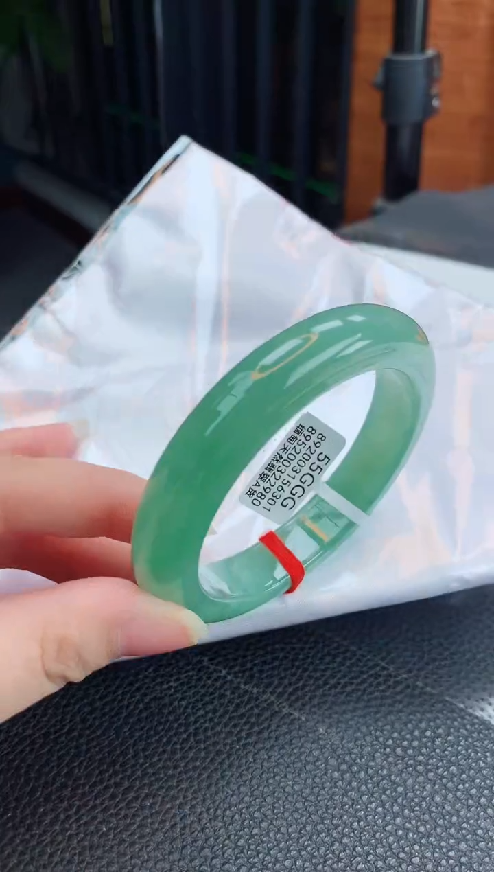 【闪购商品】翡翠手镯未镶嵌缅甸天然翡翠A货手镯