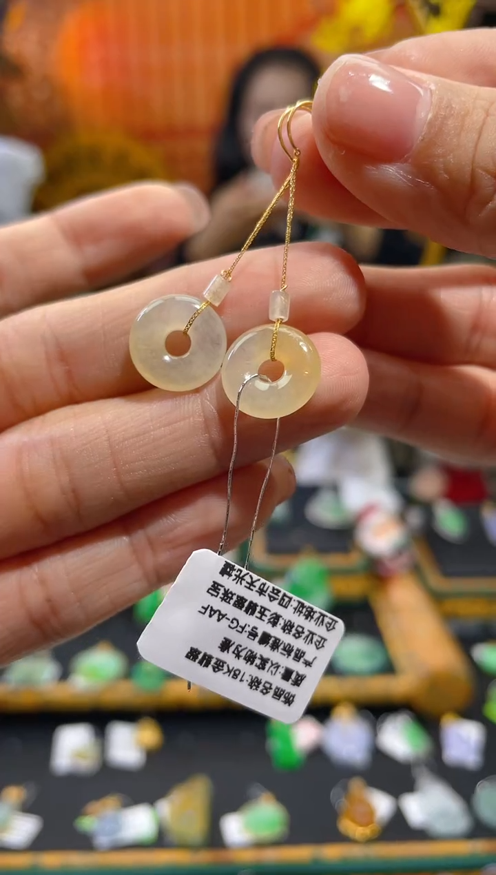 【闪购商品】翡翠颈饰18K金镶嵌假一赔三