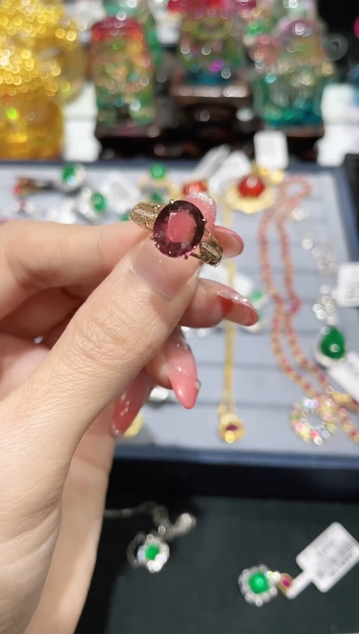 18K金镶嵌戒指碧玺戒指