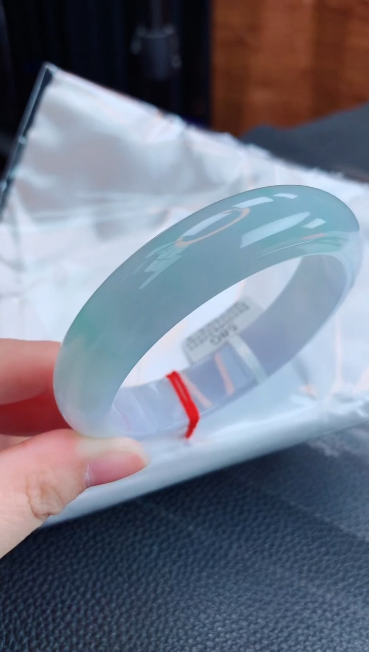 【闪购商品】翡翠手镯未镶嵌缅甸天然翡翠A货手镯