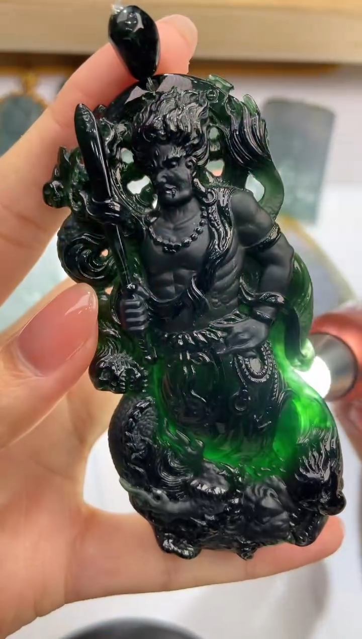 【闪购商品】翡翠挂件未镶嵌286048   