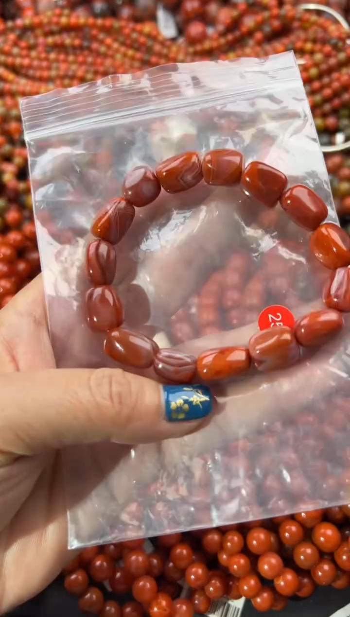 未镶嵌手串南红玛瑙1