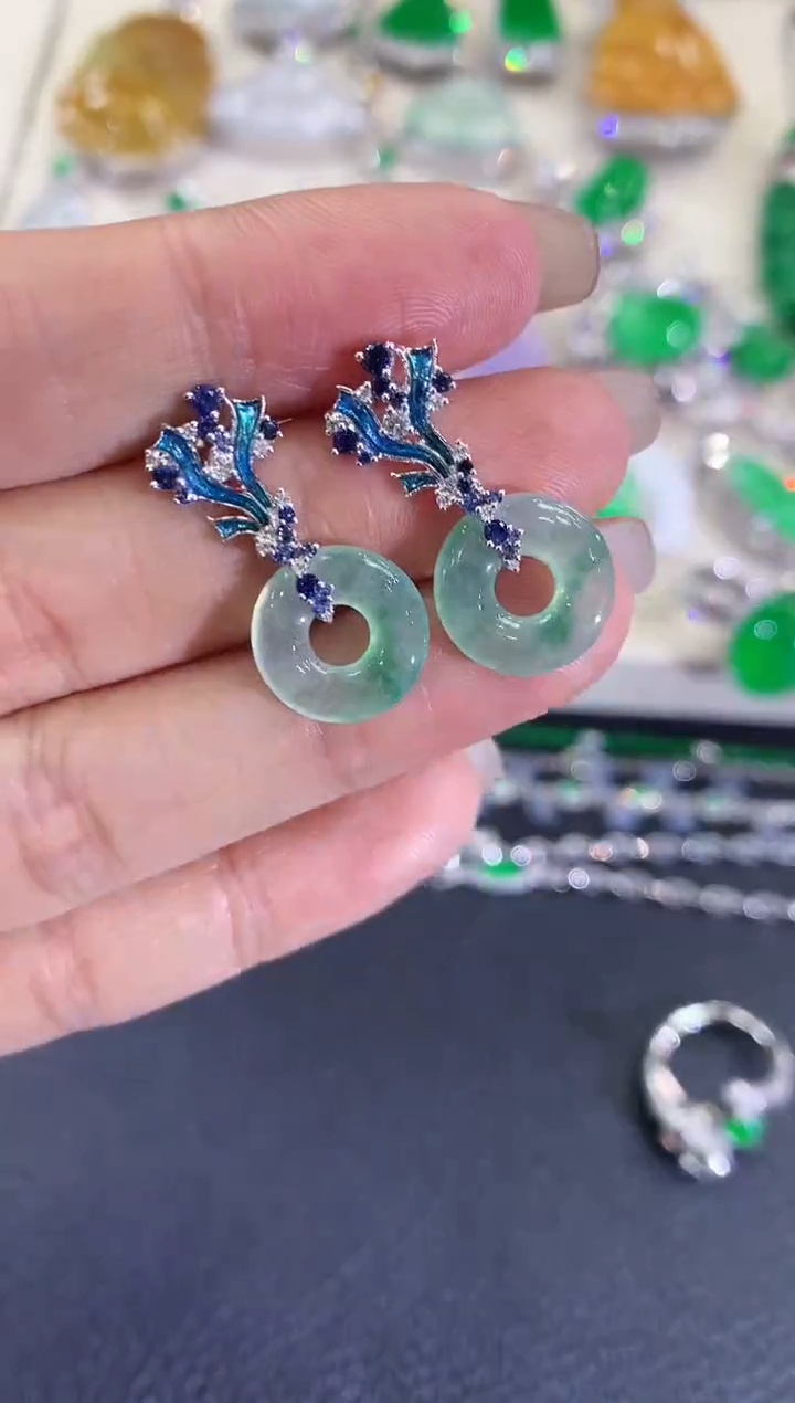 【闪购商品】翡翠耳饰18K金镶嵌 B38