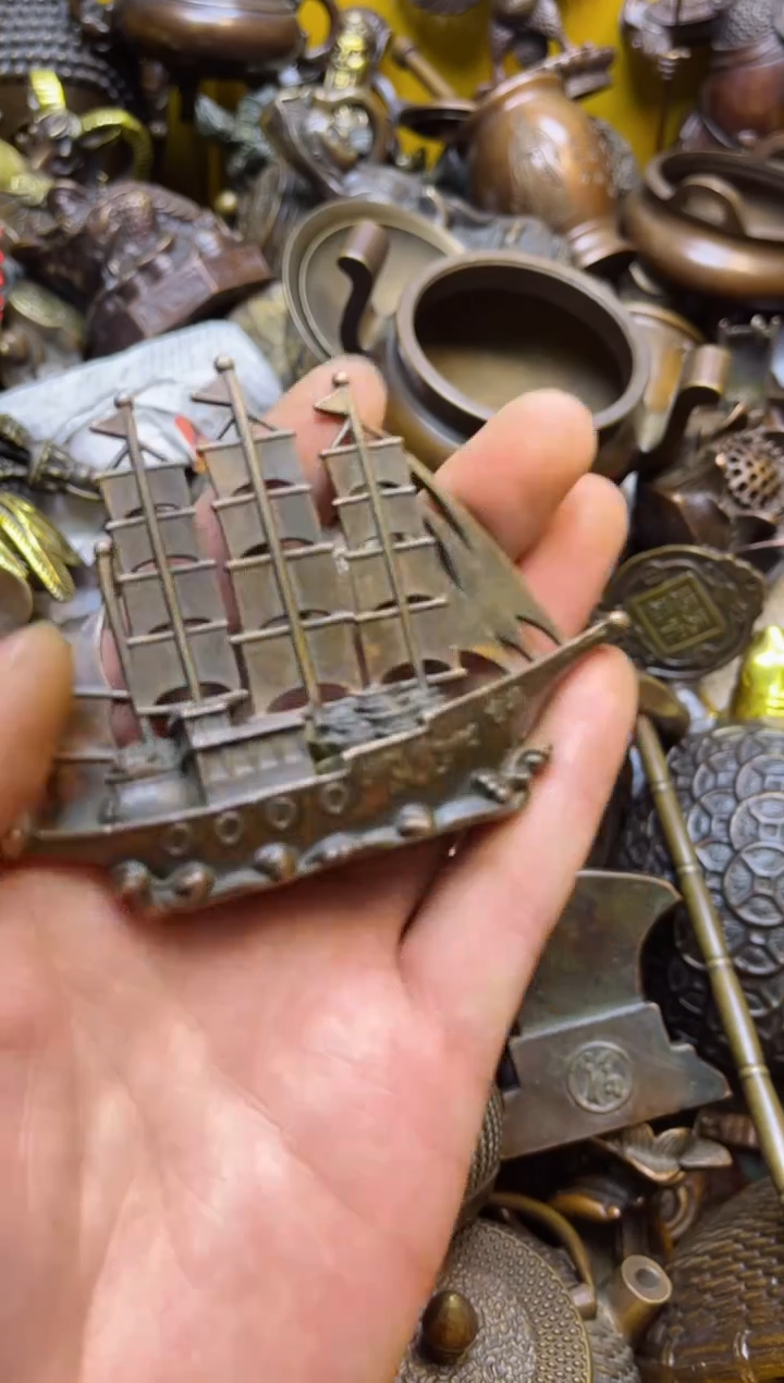 【闪购商品】精美铜器，点击下单