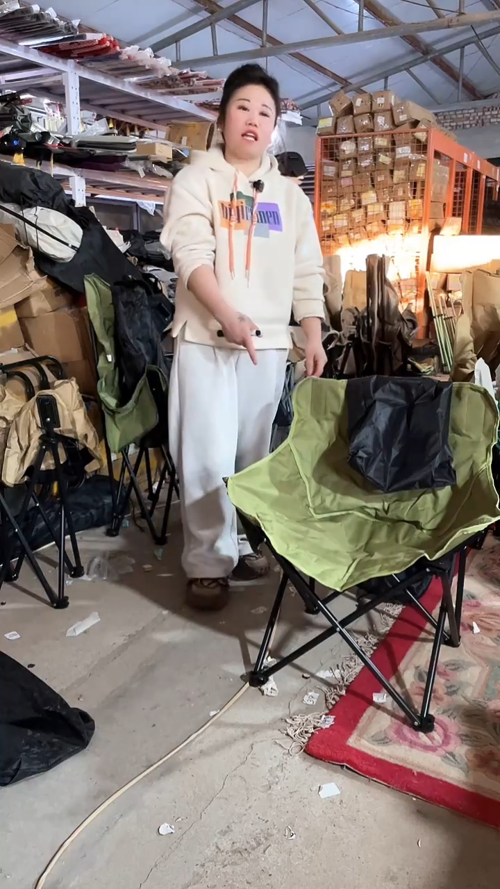 铁瑕疵不售后椅子 15
