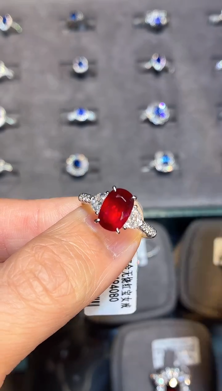 18K金镶嵌戒指红宝石【闪购】3.0ct/同步展会价/无烧鸽血红