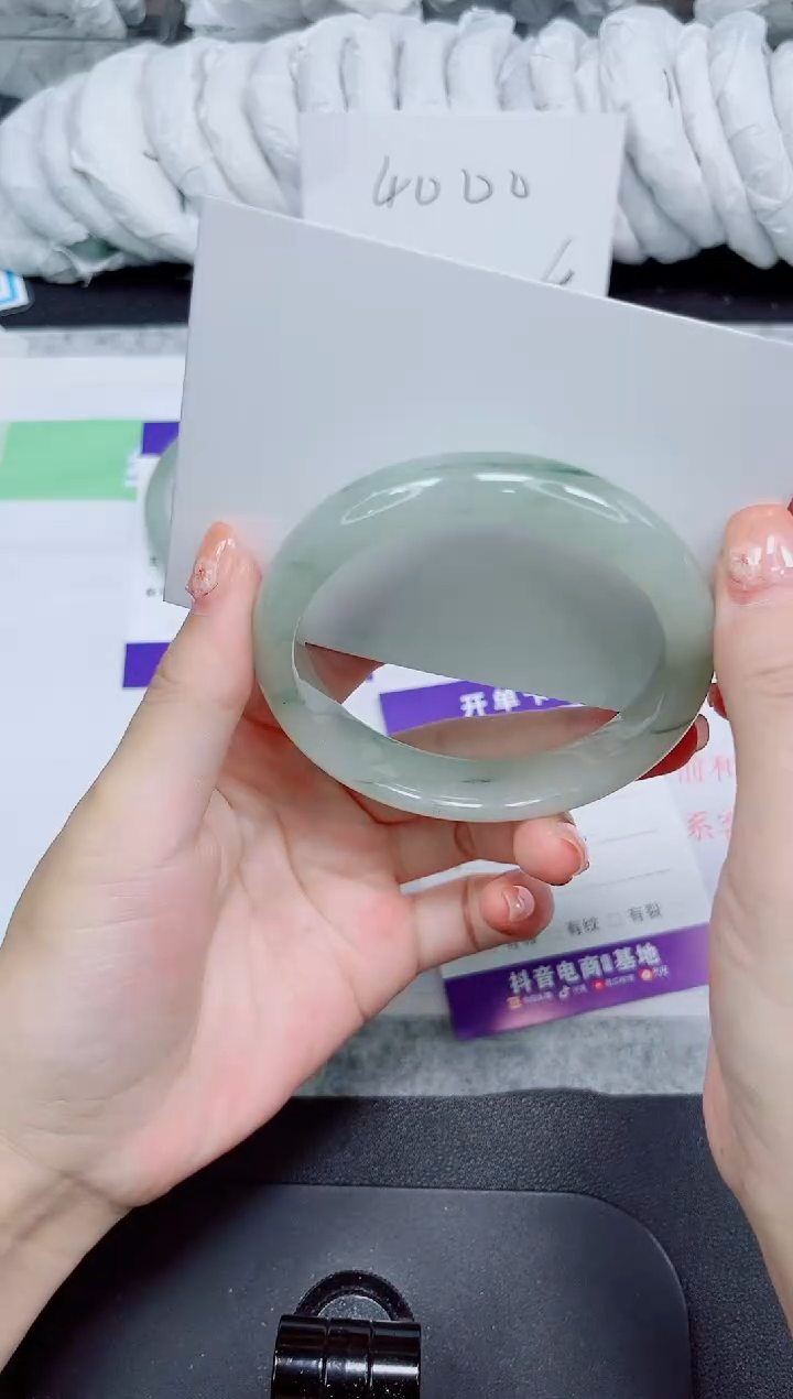 石英质玉手镯未镶嵌73-60