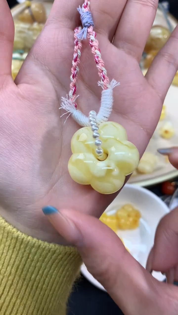 【闪购商品】琥珀裸石未镶嵌吊坠A71|1500