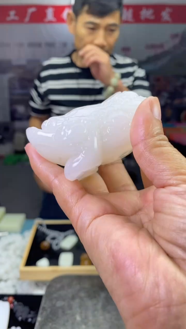 天然玉石未镶嵌颈饰7925