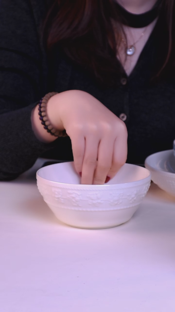 每天早上六点（汤碗）