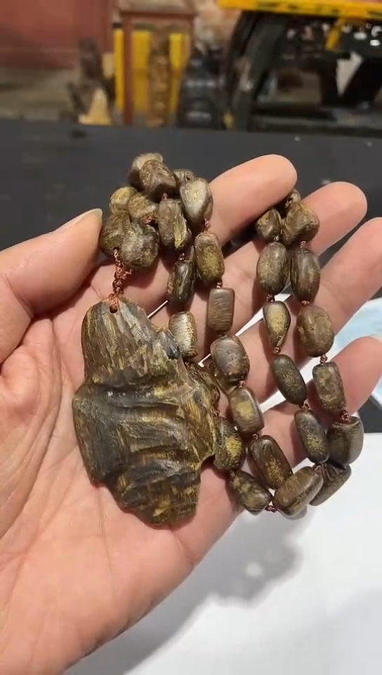 【闪购商品】木木雕富森红土贾一赔三