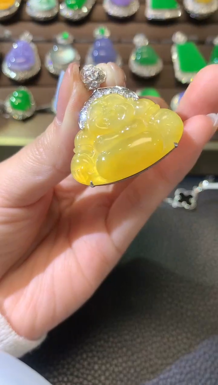 【闪购商品】翡翠吊坠(不含链)18K金镶嵌C41翡翠