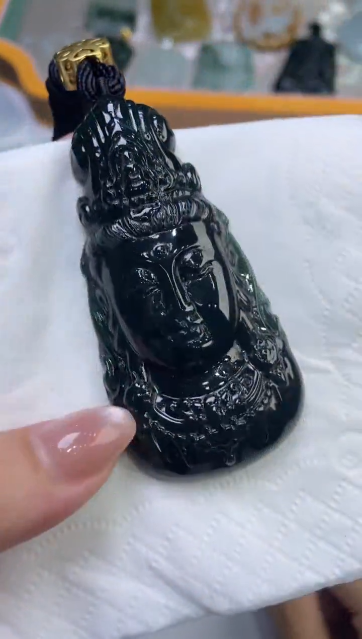 翡翠挂件未镶嵌313279  /多样性发一件