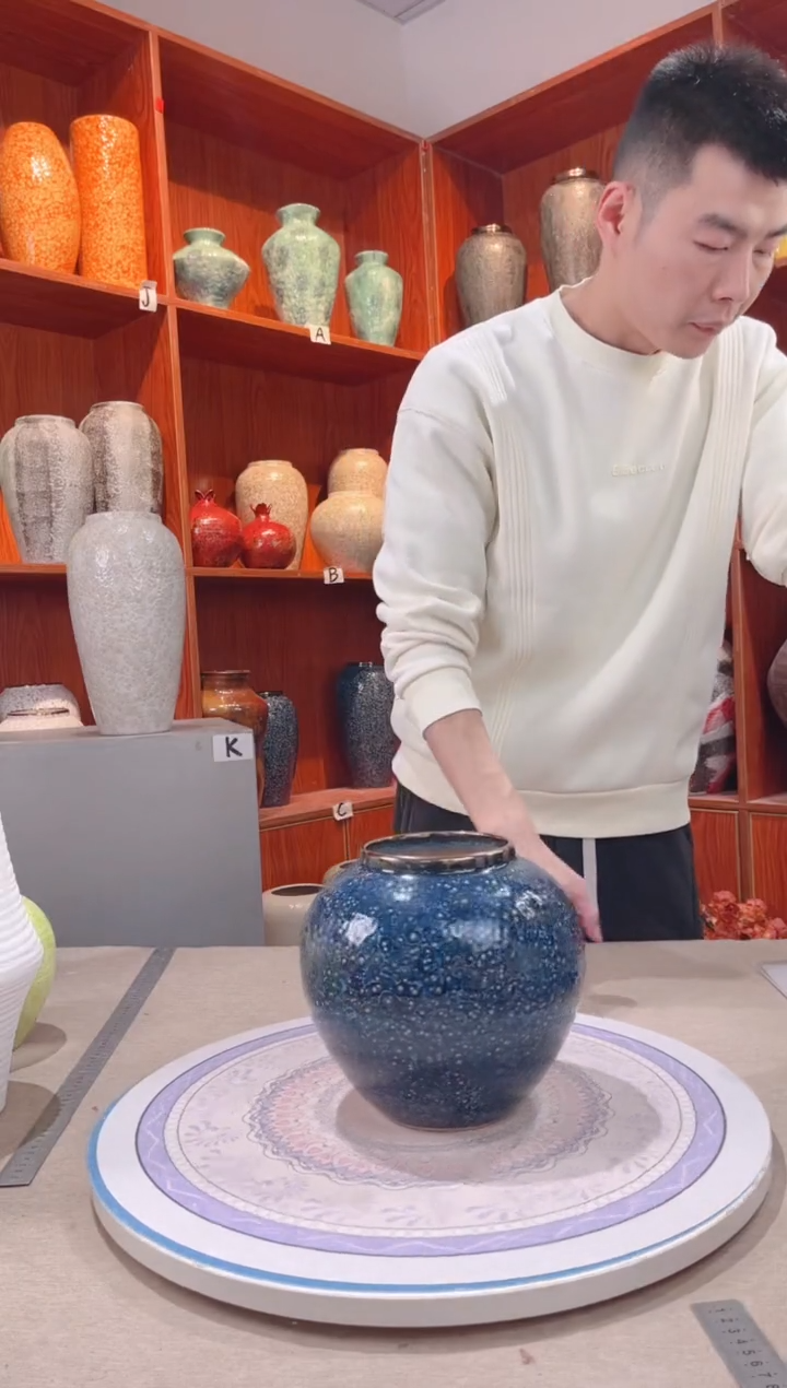 【闪购商品】瓶紫水晶小号 陶瓷花瓶 无花