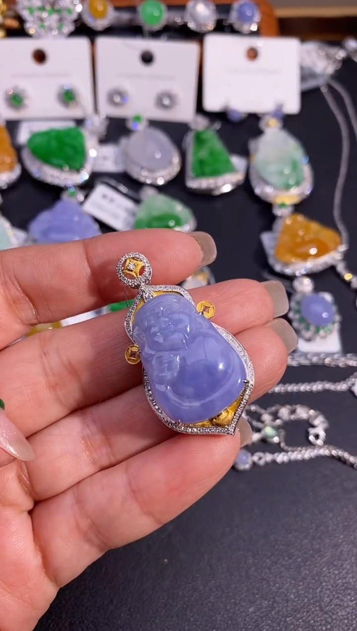 【闪购商品】翡翠颈饰18K金镶嵌吊坠