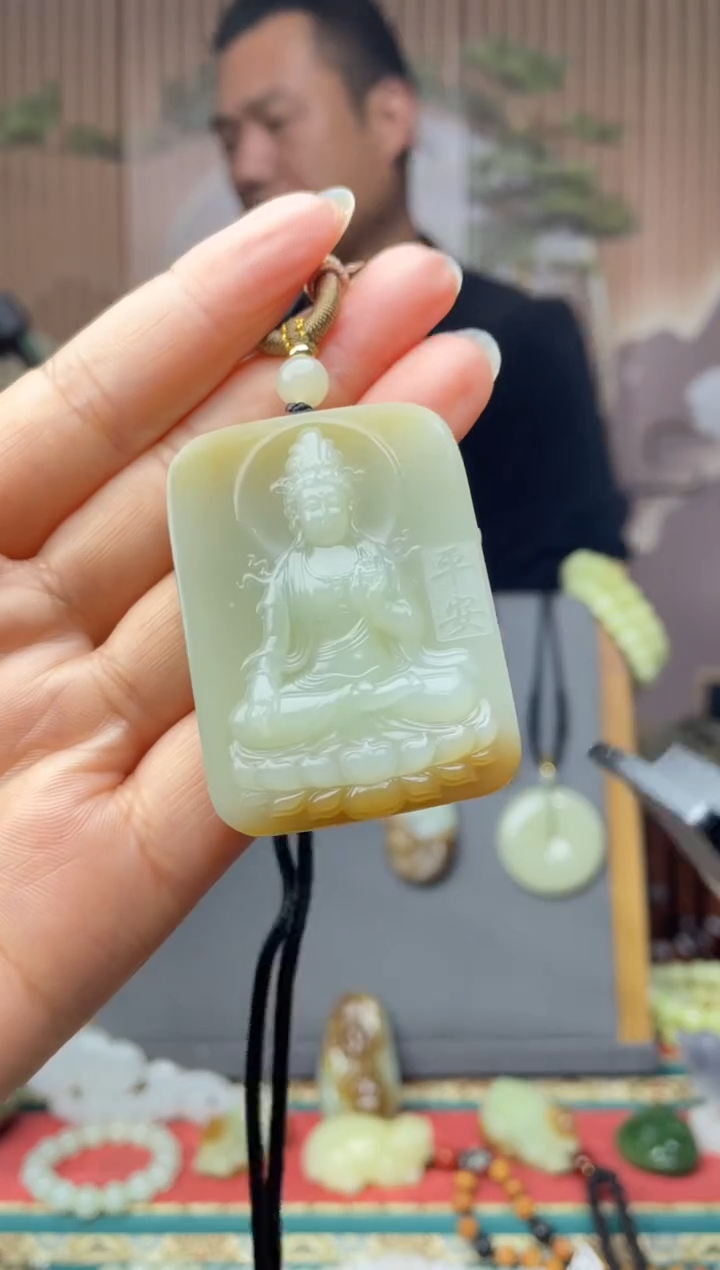 未镶嵌和田玉挂件拍一发一