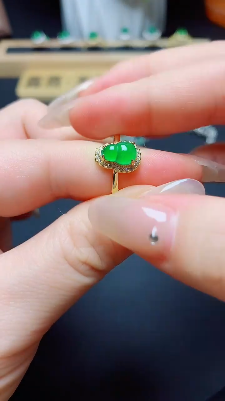 翡翠戒指银S925镶嵌天然翡翠A货s925银镶