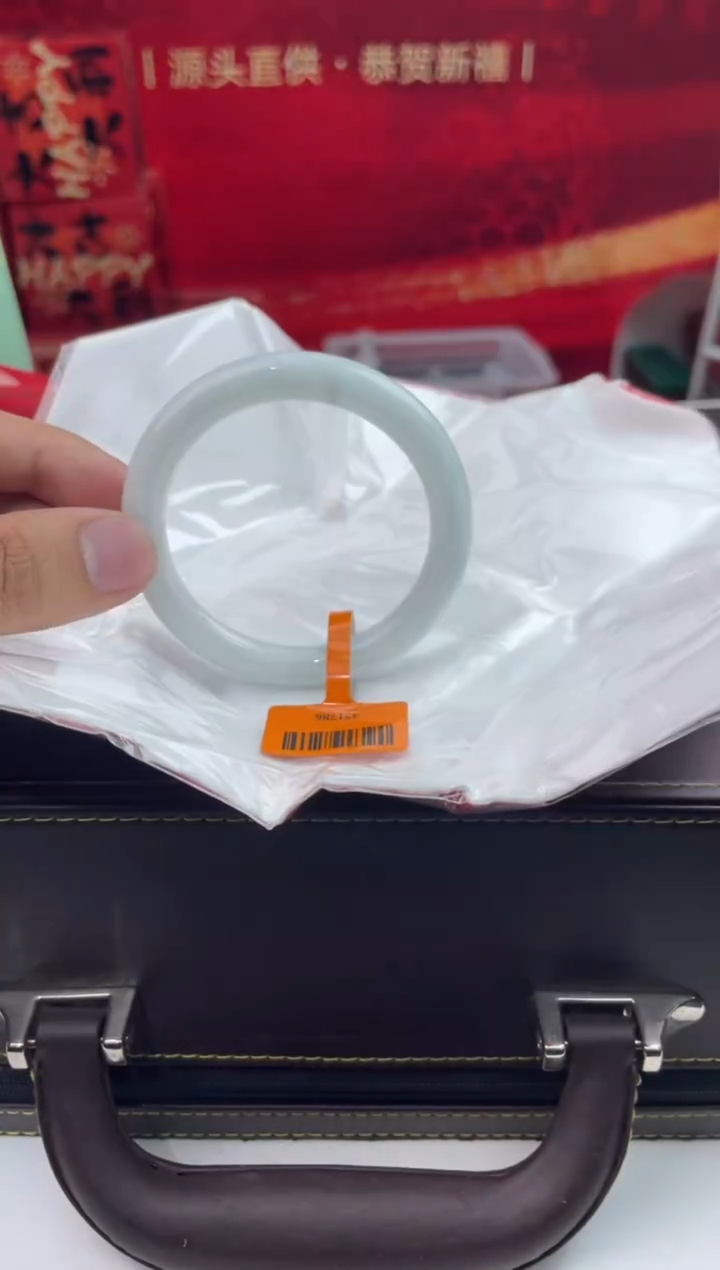 【闪购商品】翡翠手镯未镶嵌25翡翠手镯