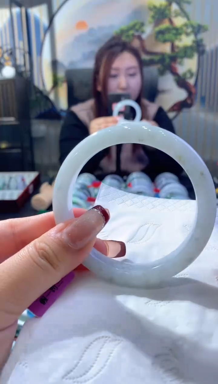 【闪购商品】翡翠手镯未镶嵌00000550