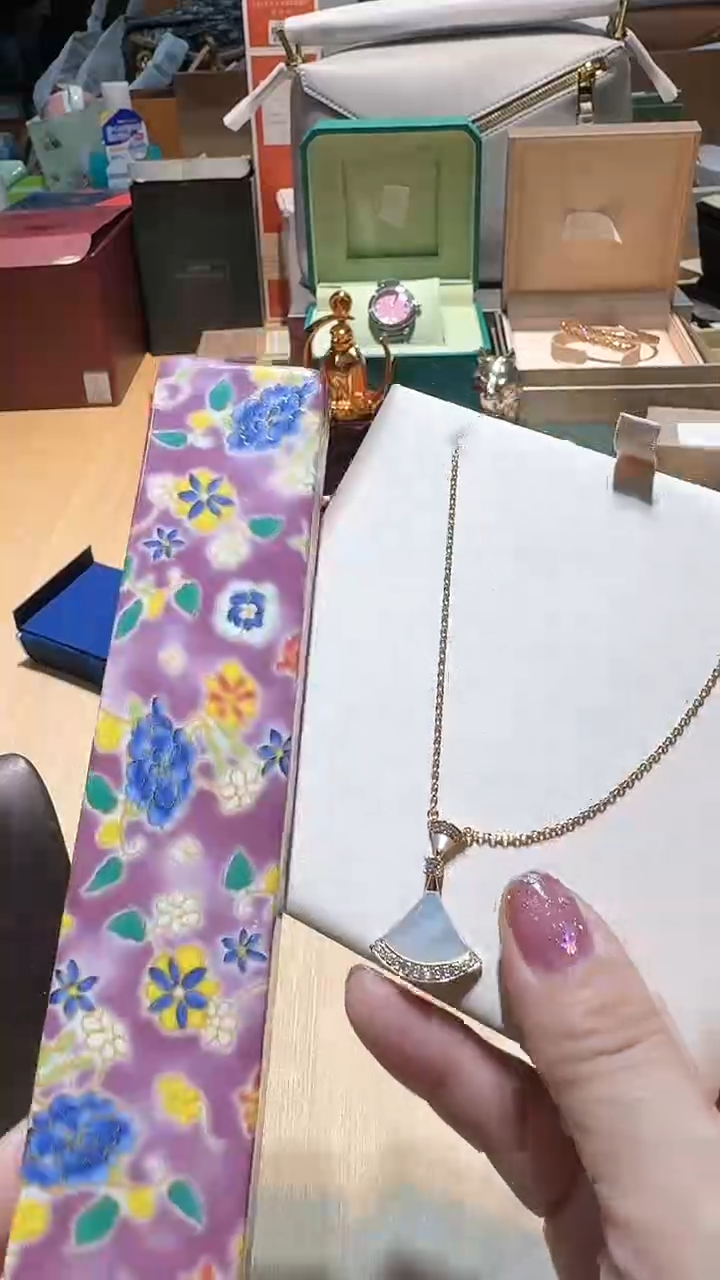 【闪购商品】瓷片锅碗瓢盆一件不剩