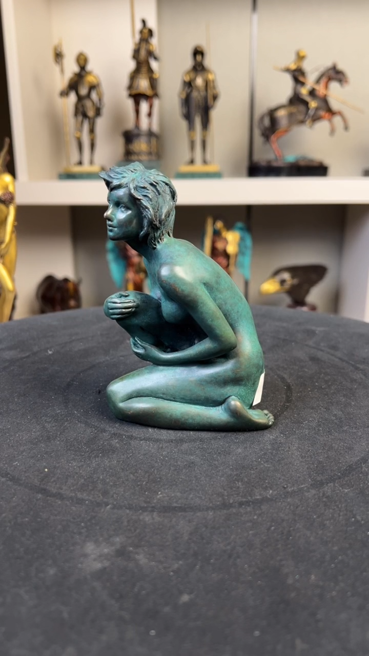 香榧木精美雕塑 精铜材质