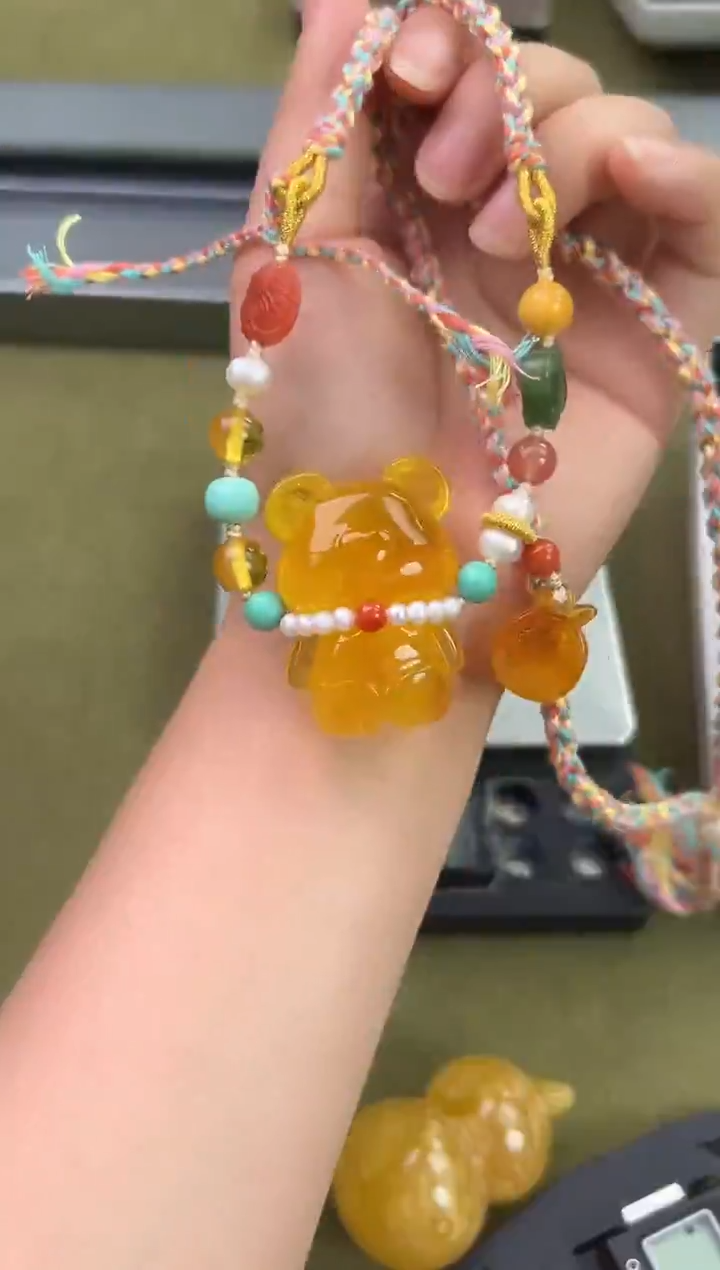 裸石琥珀未镶嵌琥珀蜜蜡吊坠