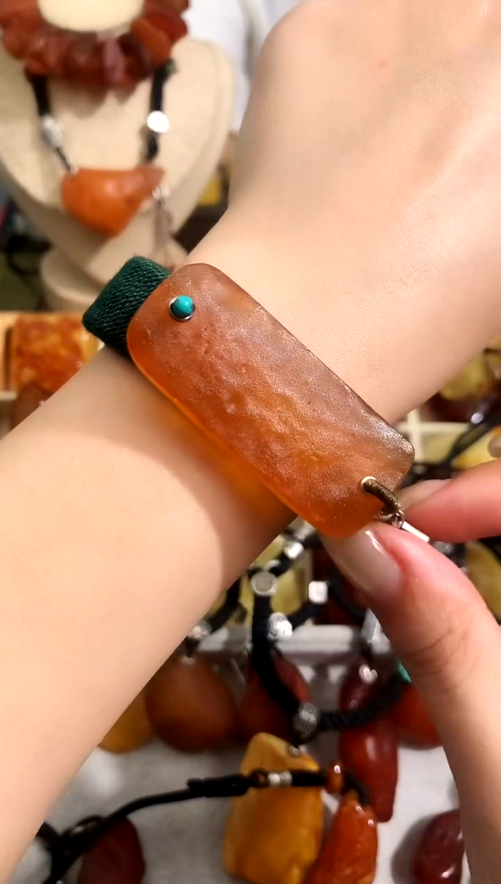 【闪购商品】蜜蜡裸石未镶嵌似玉