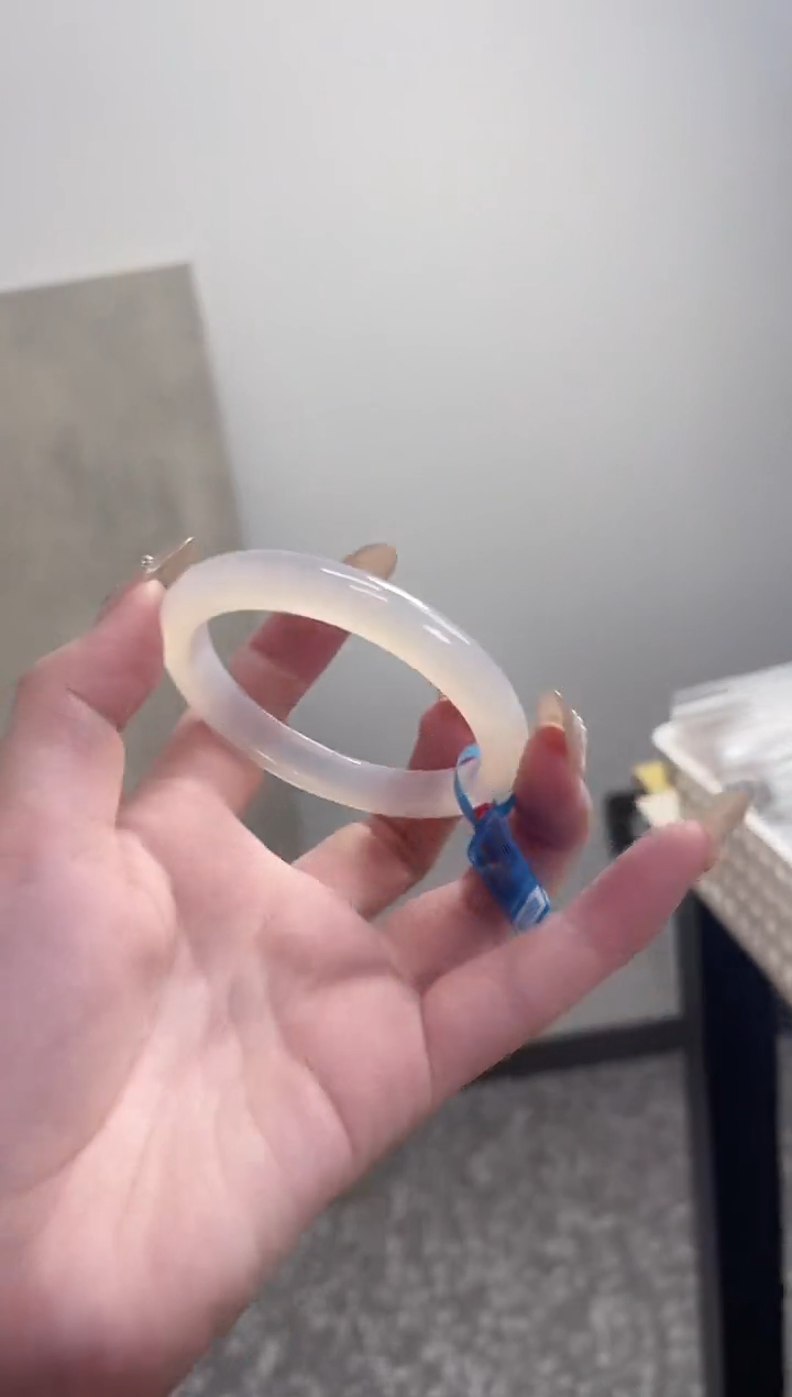 【闪购商品】玛瑙/玉髓手镯未镶嵌54圈需要包容