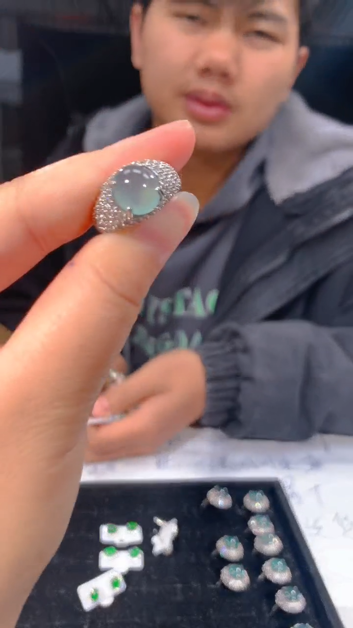 【闪购商品】定制翡翠未镶嵌30多样性发货（发其一）