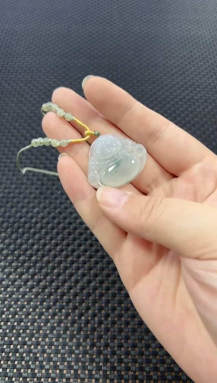 颈饰未镶嵌翡翠（多样性发一件）