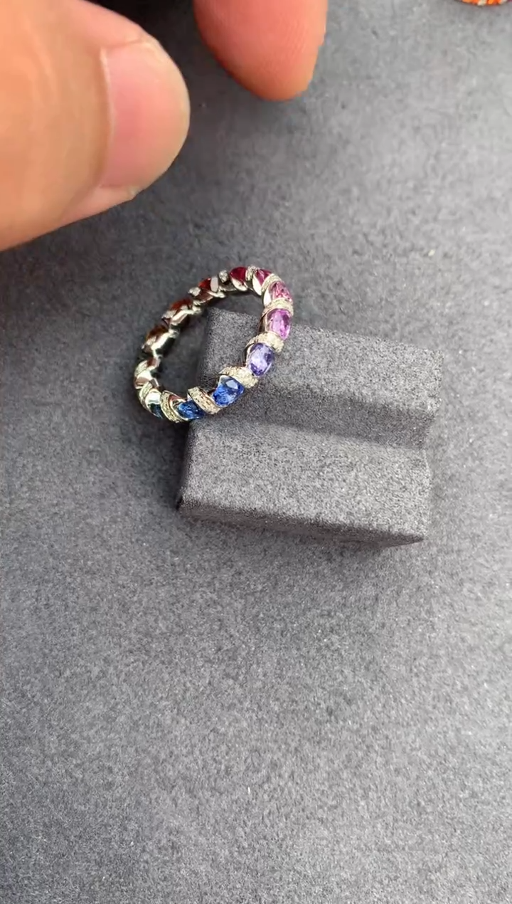 【闪购商品】彩色蓝宝石戒指18K金镶嵌2.5ct彩蓝宝戒指