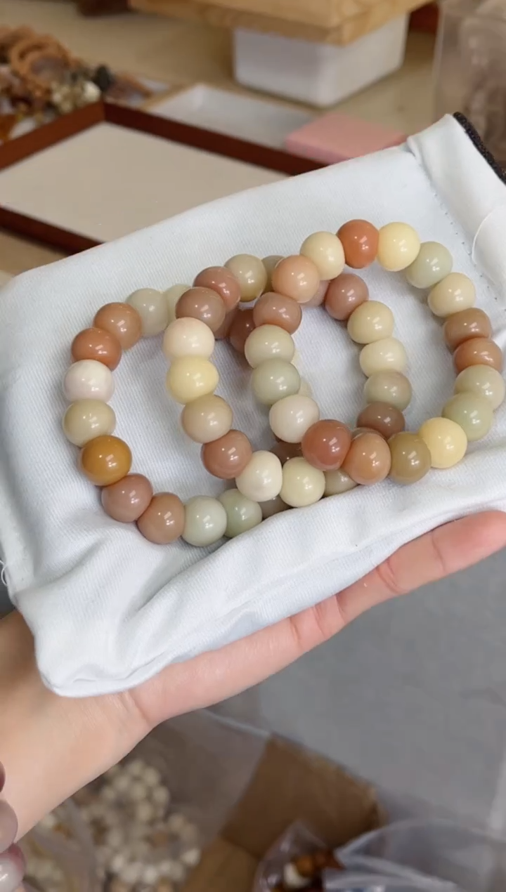 菩提根/象牙果手串a52紫美人·玉化蒜瓣大肠14随机