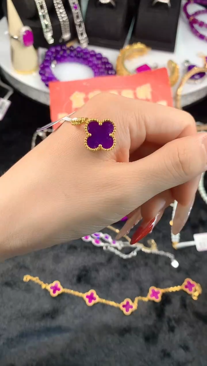 【闪购商品】苏纪石（舒俱来）.足金镶嵌舒俱来吊坠