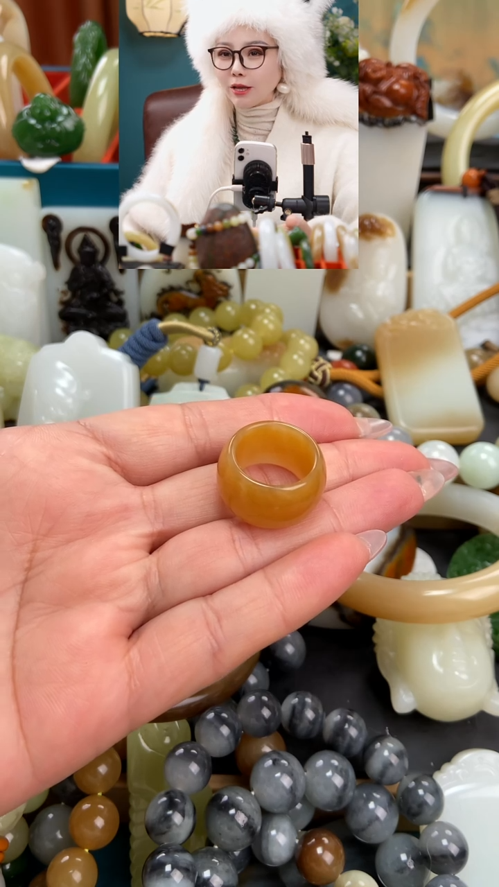 未镶嵌手串和田玉戒指